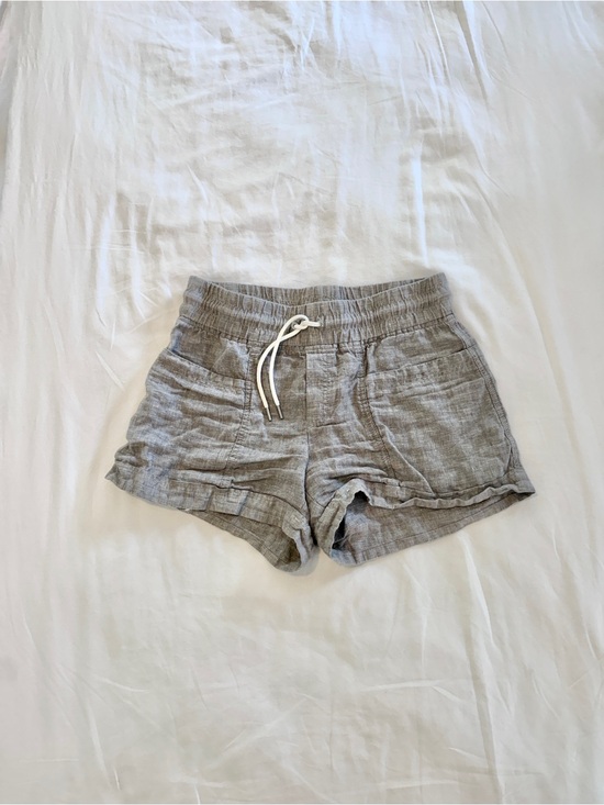 Athleta Pants - Athleta Gray Linen Drawstring Shorts | Size 6